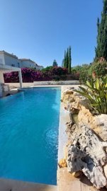 8ab0ff39-26f5-4c95-bb8b-1304f0ae5ecf