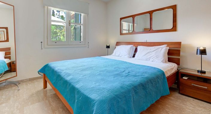 Image No.10-1 Bed Apartment for sale