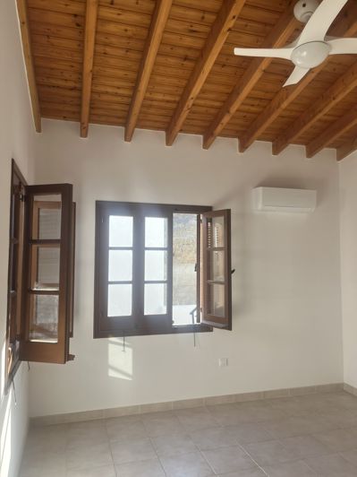 Image No.2-2 Bed House for sale