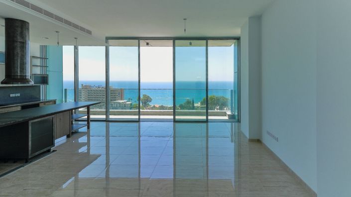 Image No.12-3 Bed Apartment for sale