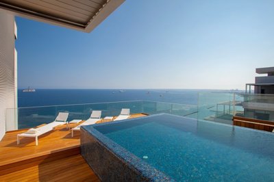 87c7bb31-26b7-44f8-8e3b-2def12c23940