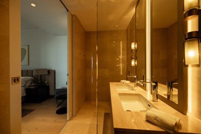 e205b43e-9523-4727-af56-076e92840914