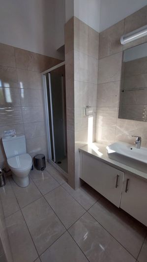 Image No.12-3 Bed House for sale