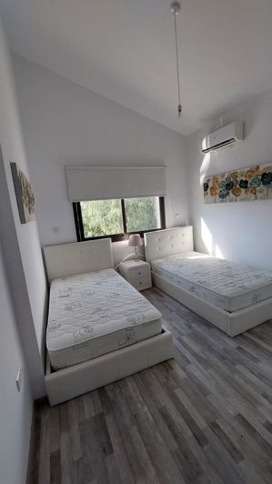 Image No.18-3 Bed House for sale