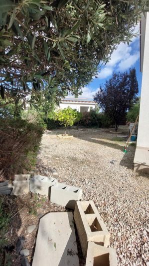 Image No.6-3 Bed House for sale