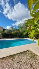 eb8fdd60-7e69-40c7-9344-ca971a53b7c9