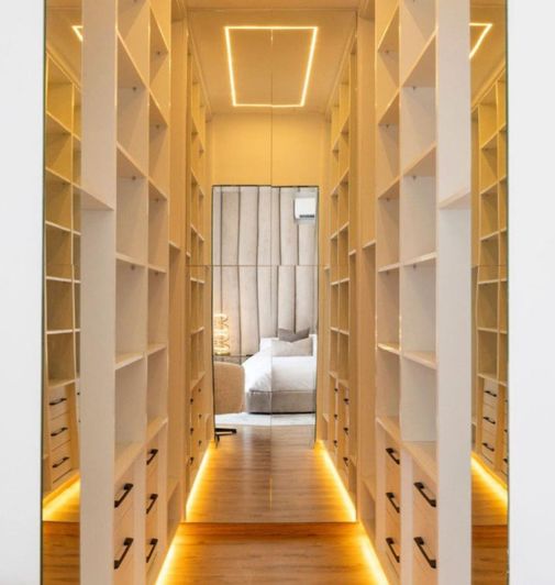 Image No.10-3 Bed House for sale