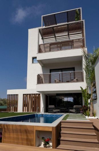 Image No.18-3 Bed House for sale