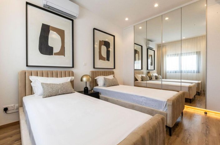 Image No.7-3 Bed House for sale