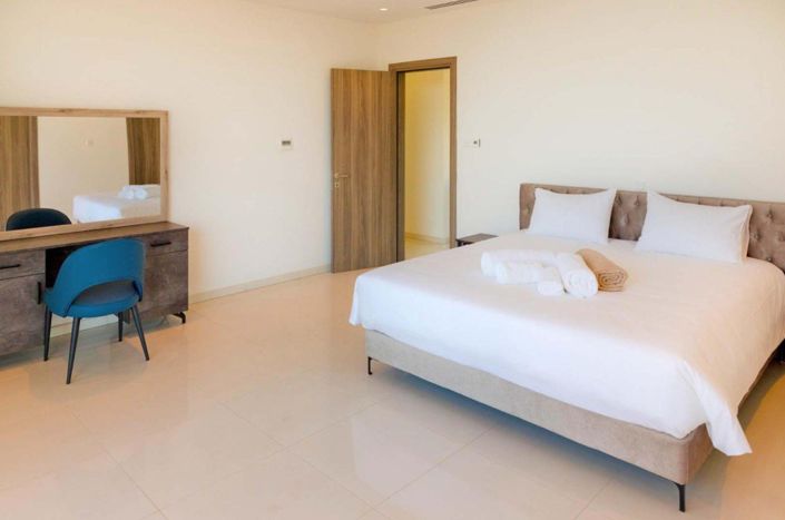 Image No.9-3 Bed House for sale