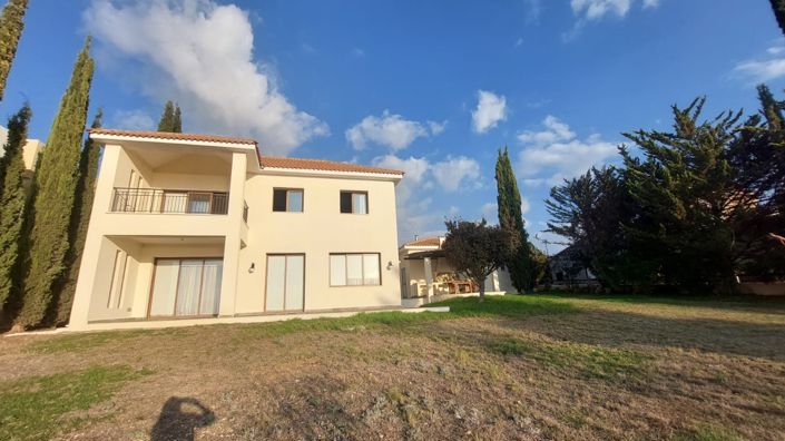 Image No.7-3 Bed Villa for sale
