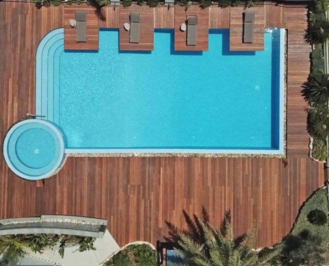 Image No.3-6 Bed House for sale