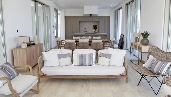 Image No.9-6 Bed House for sale