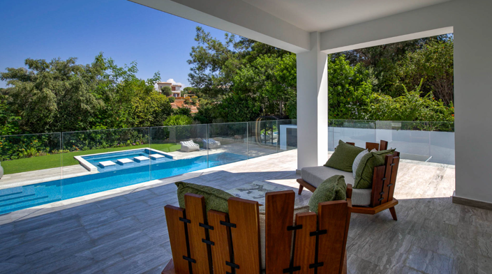 Image No.6-5 Bed House for sale