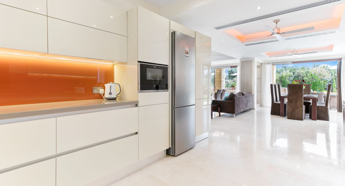 Image No.12-5 Bed House for sale