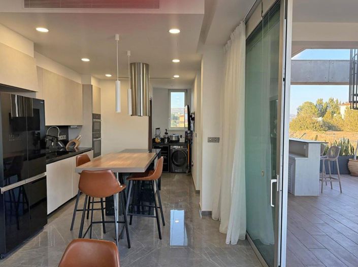 Image No.9-3 Bed Penthouse for sale
