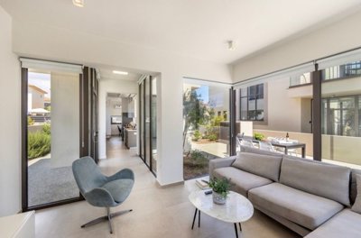 a18054eb-b200-49b4-b414-225b70a5866a