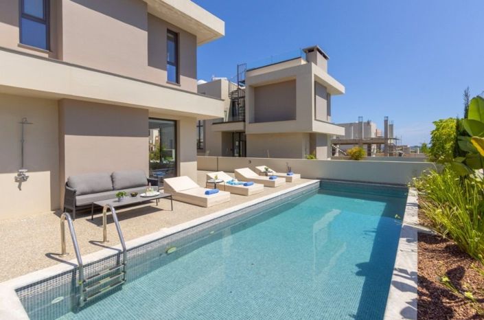 Image No.7-3 Bed House for sale