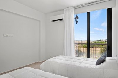 756dbff5-73fe-41aa-8d6c-d8baca36a794