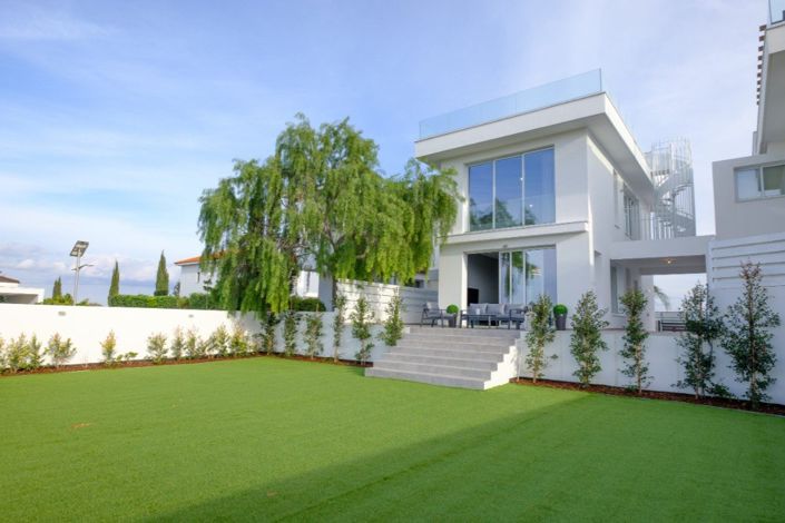 Image No.6-4 Bed House for sale