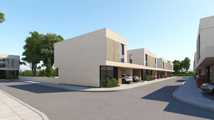 Image No.8-3 Bed House for sale