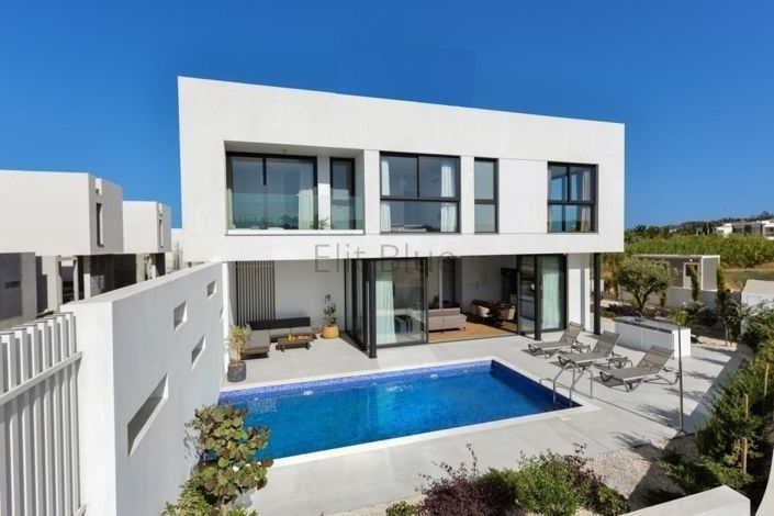 Image No.4-3 Bed House for sale