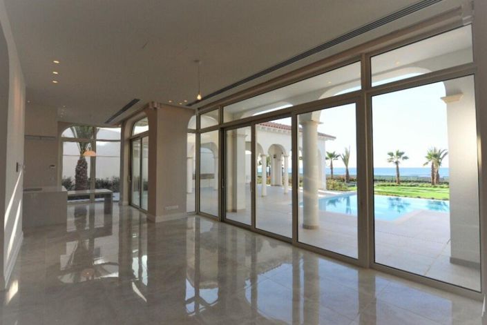 Image No.12-5 Bed House for sale