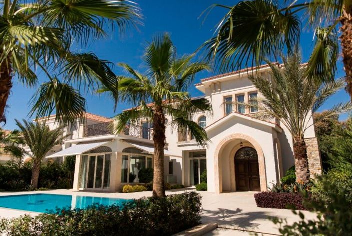 Image No.2-5 Bed House for sale