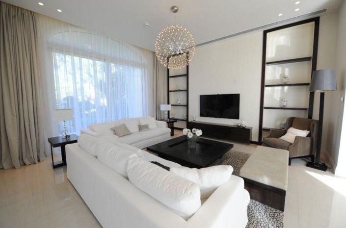 Image No.20-5 Bed House for sale