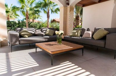 144cc018-fd0b-43e2-ba87-89c6c40648df