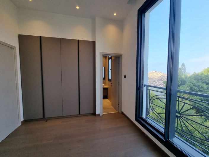 Image No.23-2 Bed Apartment for sale