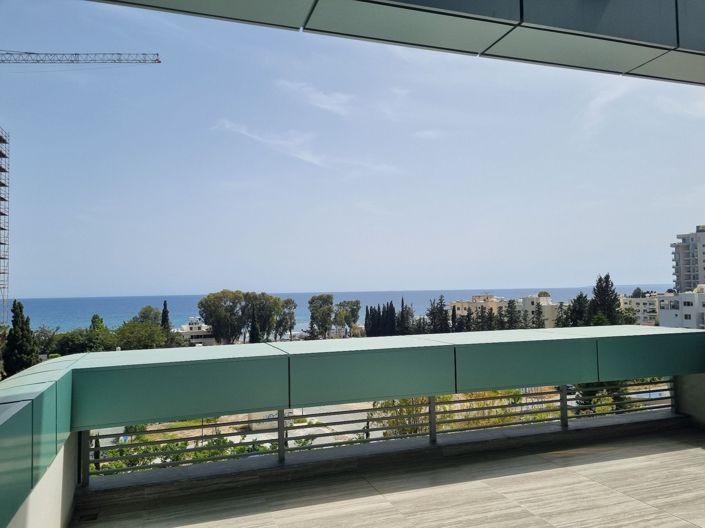 Image No.20-3 Bed Apartment for sale