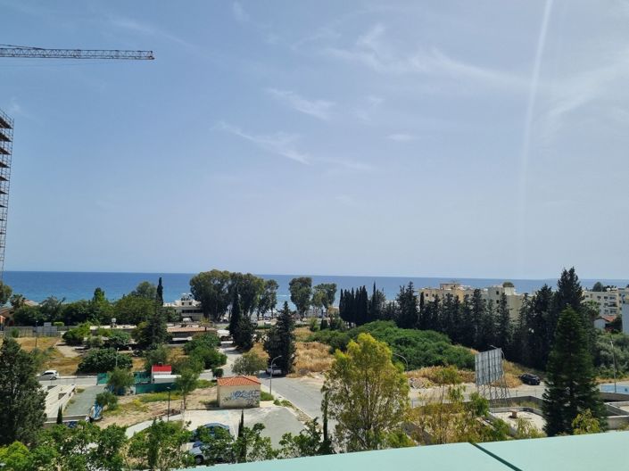 Image No.21-3 Bed Apartment for sale