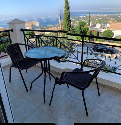 Image No.6-3 Bed House for sale