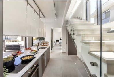 4b9a52e5-468e-4f86-8221-0a46a879ffcc