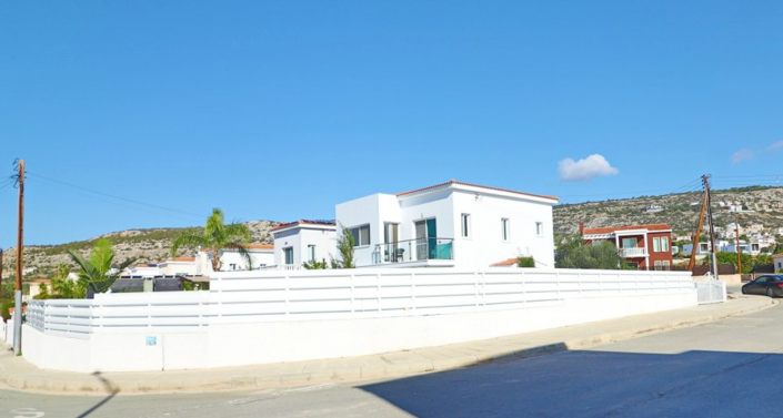 Image No.14-4 Bed House for sale