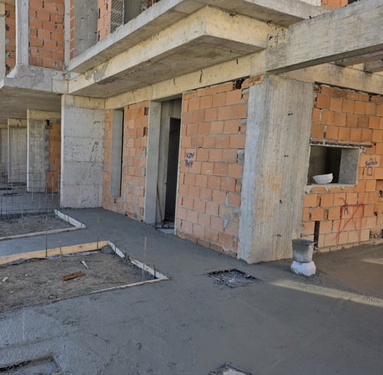 Image No.6-3 Bed House for sale