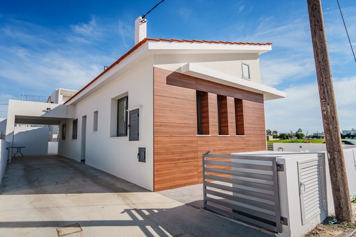 Image No.2-2 Bed Bungalow for sale