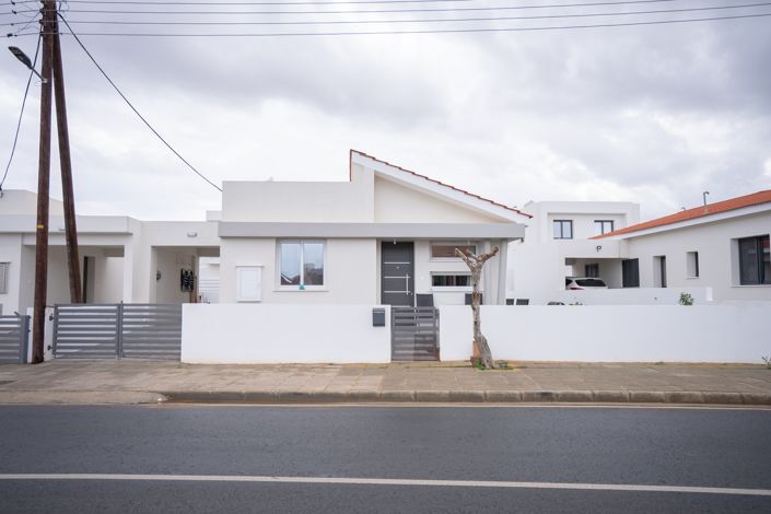 Image No.2-3 Bed Bungalow for sale