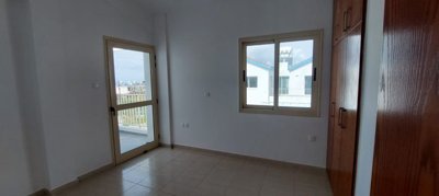 ad1a8427-72ad-41cd-b645-a88cc4fd5322