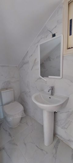 Image No.7-3 Bed House for sale