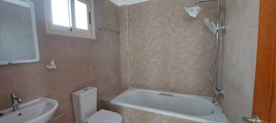 61907e40-aaed-4247-8123-5578e81686ba