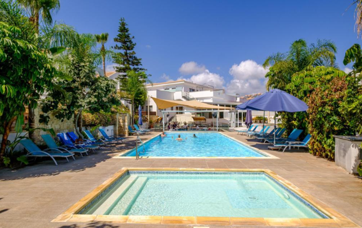 Image No.9-Studio for sale