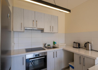 2dc37a84-6a3b-4db8-9000-d36e742dfb56