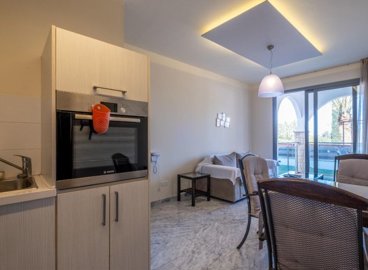 9a73214f-f57b-437f-9c48-5eb5fc062611