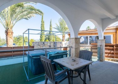 dcde2c2e-780f-41b1-bbf8-1065c89237a6