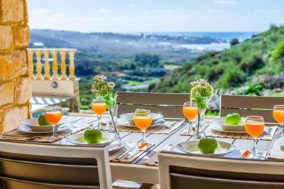 d41ff9d8-a442-4a21-9459-6b32ecb4f7a1