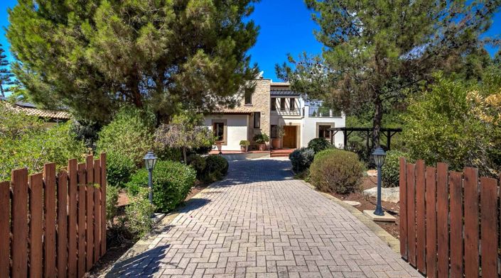 Image No.2-3 Bed House for sale