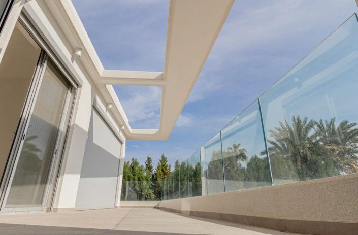 Image No.6-4 Bed House for sale