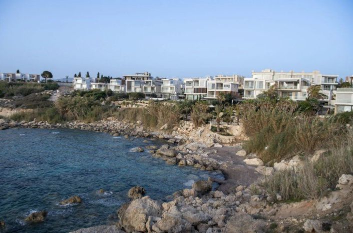 Image No.3-6 Bed House for sale